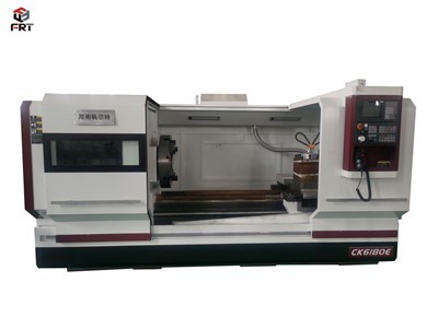 Horizontale Drehmaschine